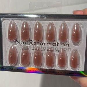 Nail Reformation Beige Blush Ombre Medium Almond Press On Nails